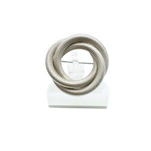 Sarah Coventry Sarahs Circle Vintage Silver-Tone Brooch Elegant Intertwined